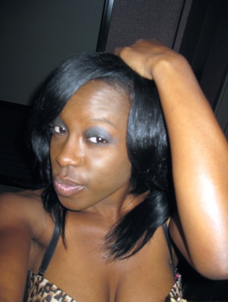 Black Kelly beautiful naked img